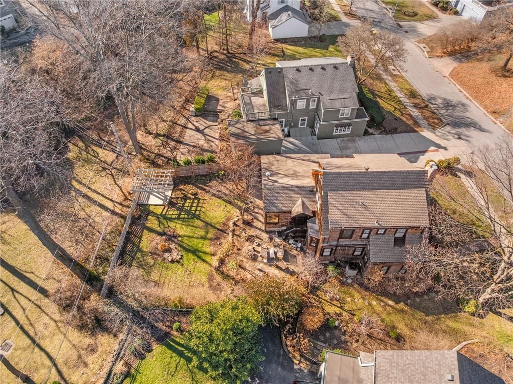 5405 Locust Street — photo 63