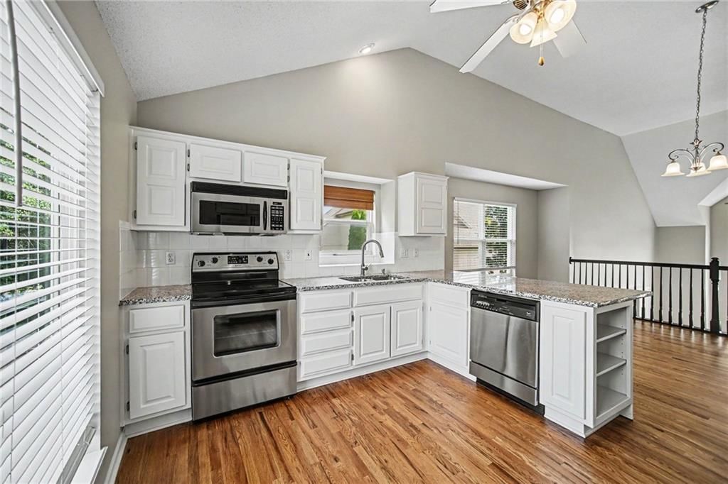 712 MADISON CREEK Court — photo 10