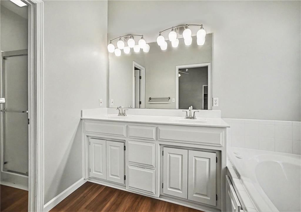 712 MADISON CREEK Court — photo 13