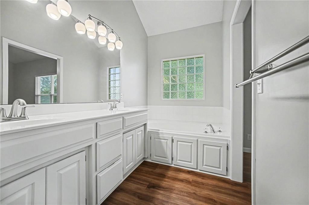 712 MADISON CREEK Court — photo 14