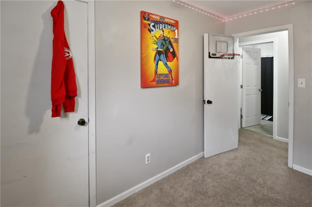 2727 Crawford Avenue — photo 8