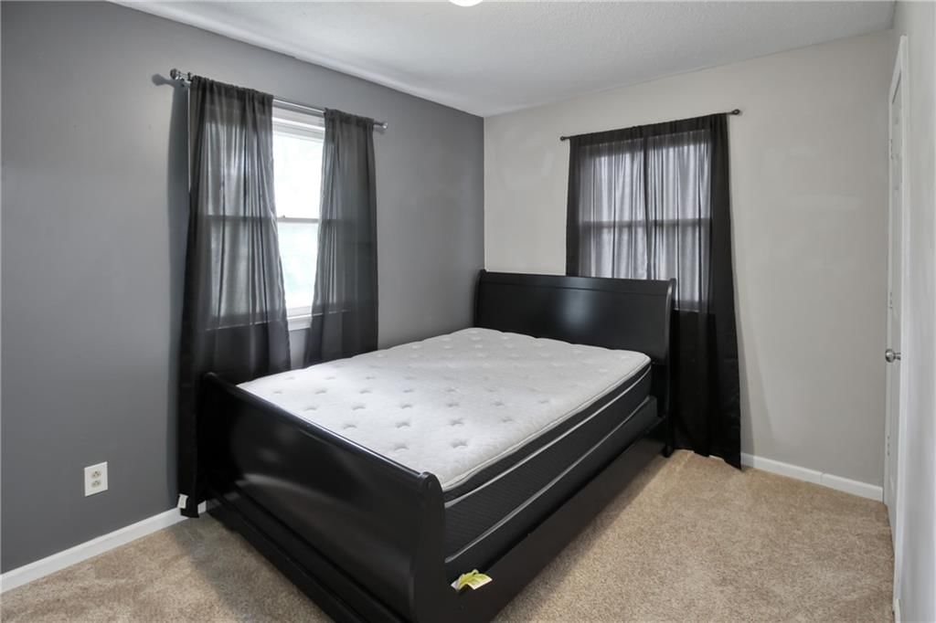 2727 Crawford Avenue — photo 11