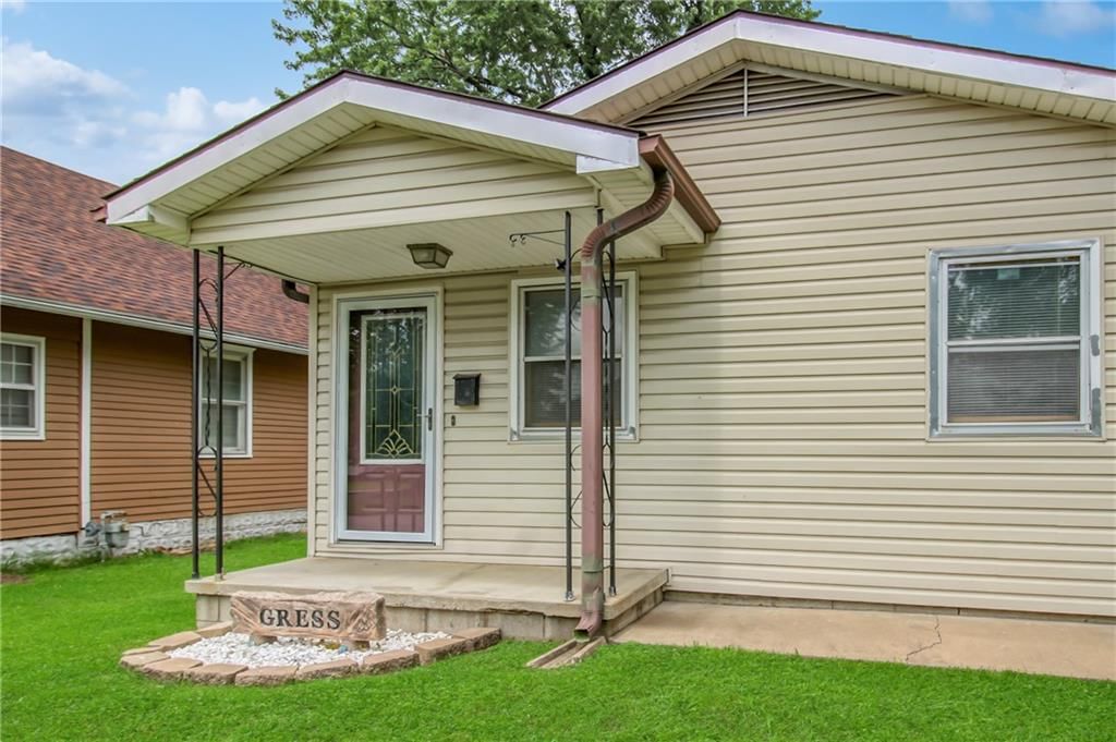 2727 Crawford Avenue — photo 16