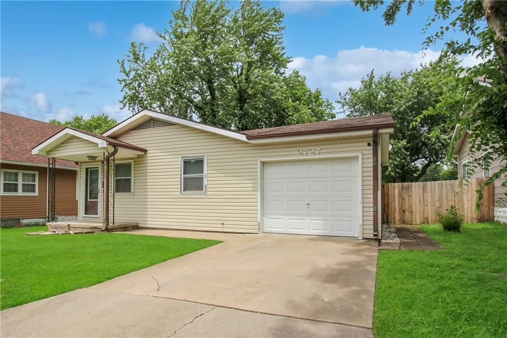2727 Crawford Avenue — photo 17