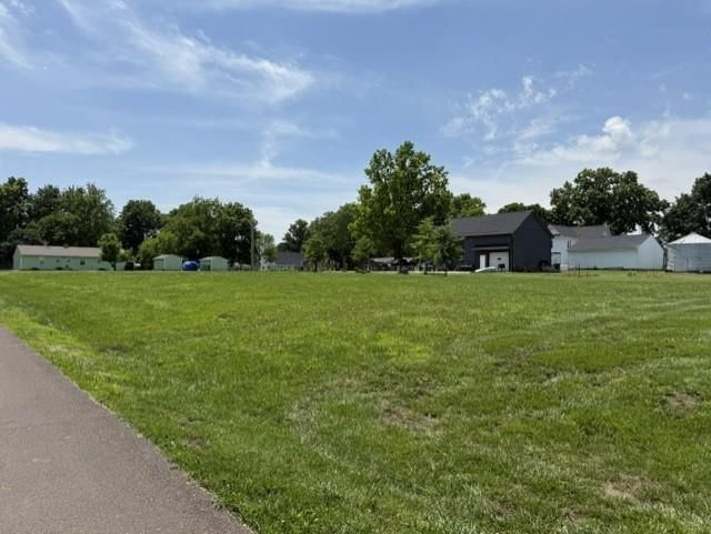 501 Jefferson Avenue — photo 3