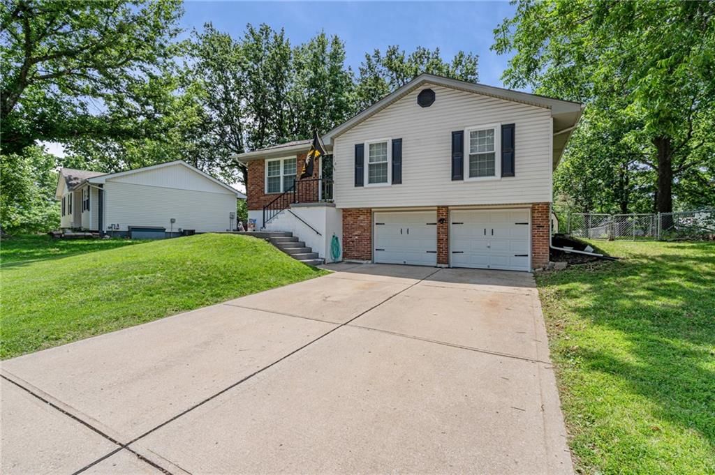 716 Redwood Lane — photo 30
