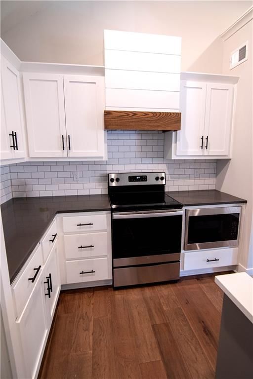 3919 Valley Forge Drive — photo 8