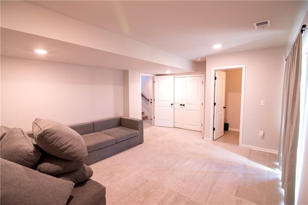 3919 Valley Forge Drive — photo 29