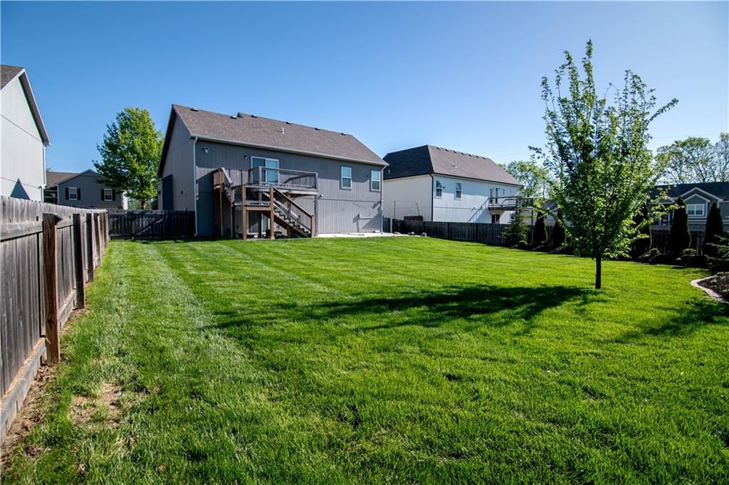 3919 Valley Forge Drive — photo 33