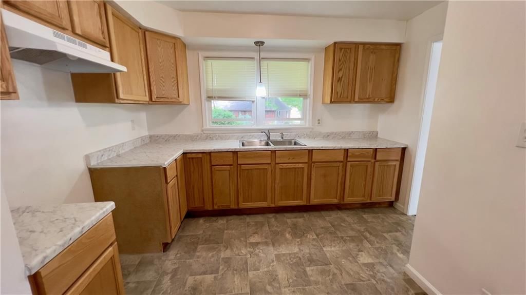 204 N Park Drive — photo 6