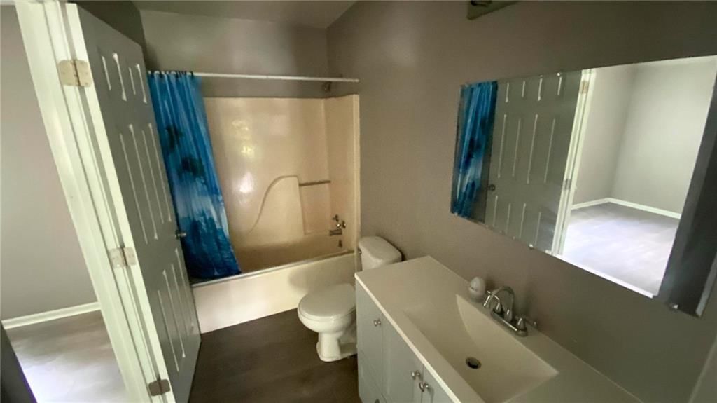 814 S High Street — photo 11