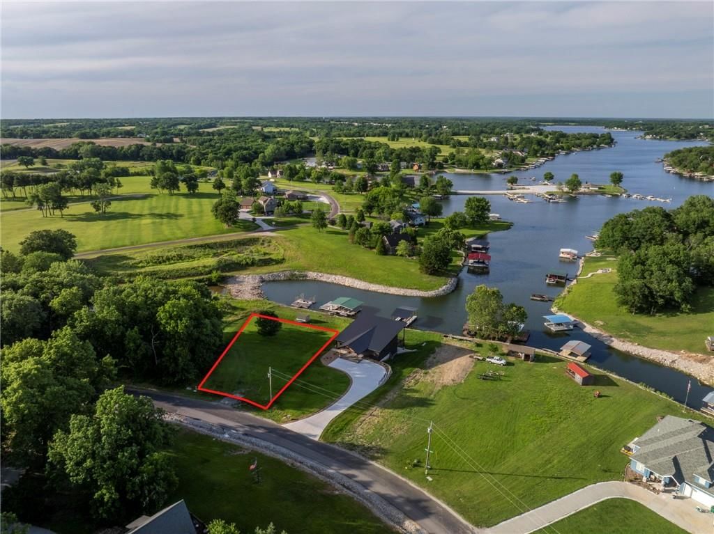 Lot 718 Lake Viking Terrace — photo 4