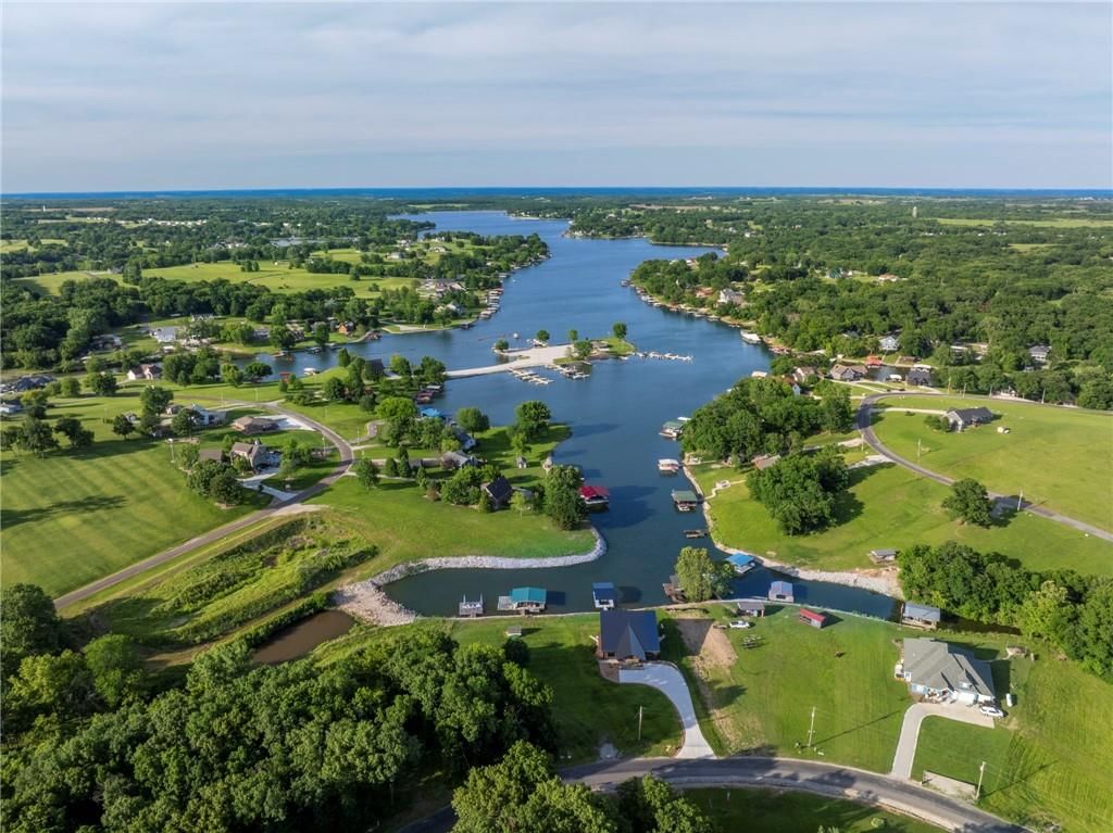 Lot 718 Lake Viking Terrace — photo 10