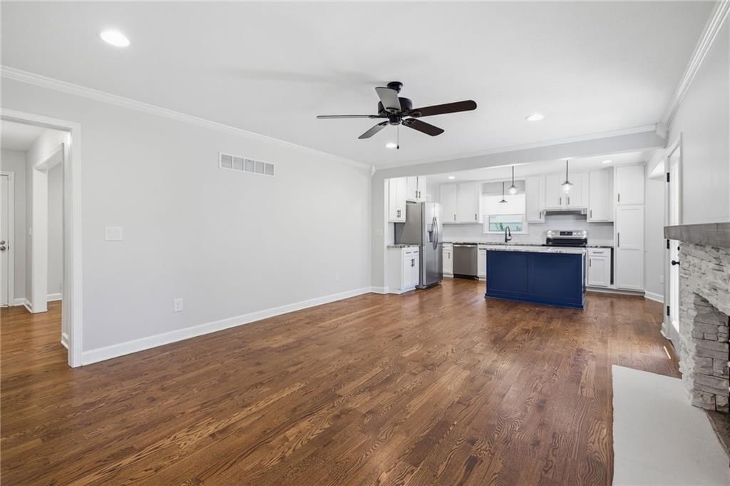 5131 W 63rd Street — photo 10
