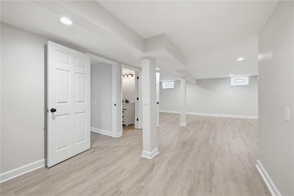 5131 W 63rd Street — photo 29