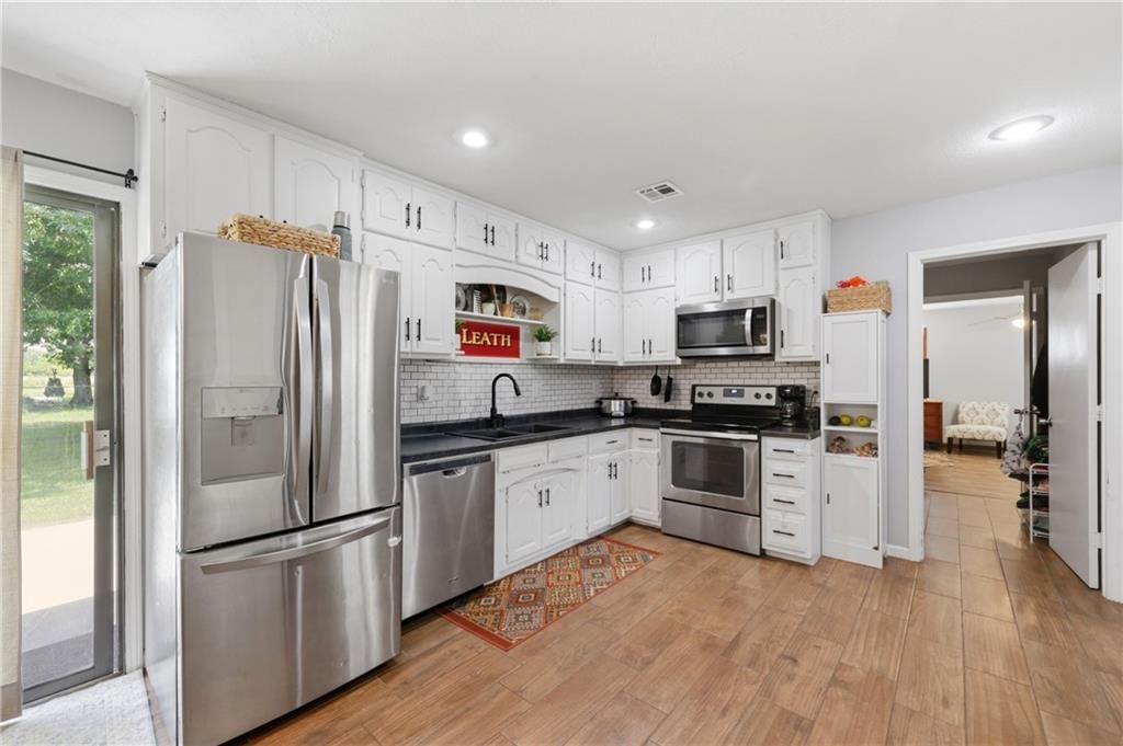 505 N Olive Street — photo 6