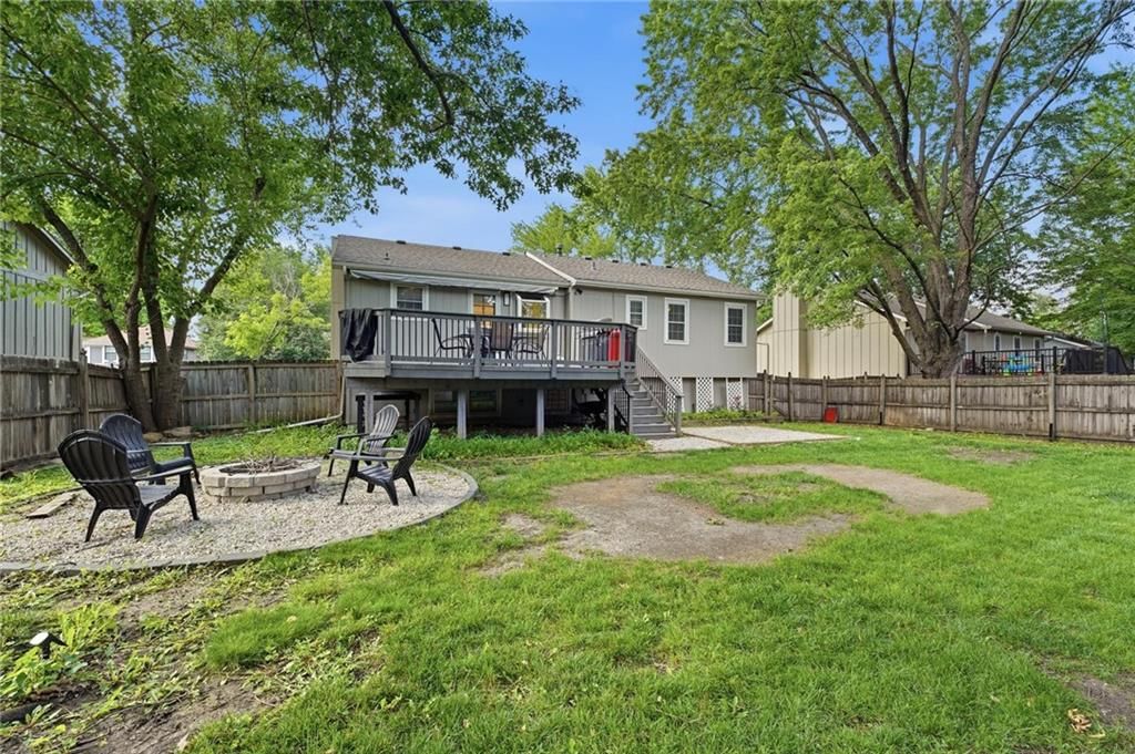 1037 S Valley Road — photo 20