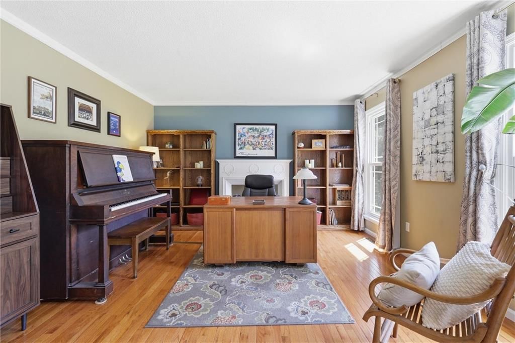1117 Williamsburg Court — photo 11