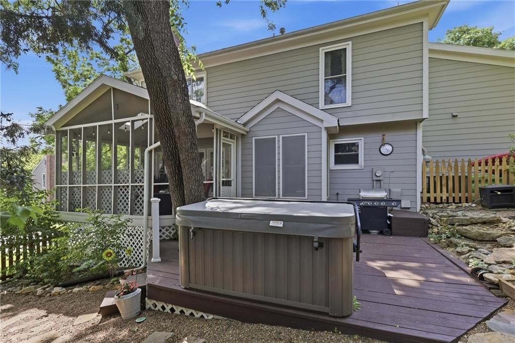 1117 Williamsburg Court — photo 39