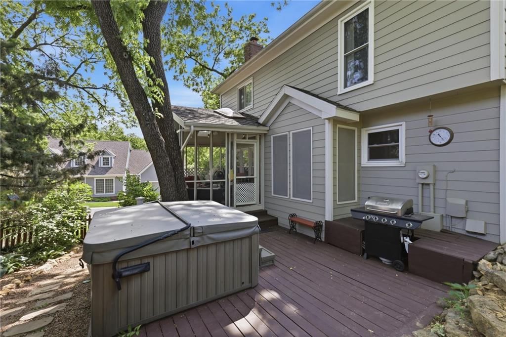 1117 Williamsburg Court — photo 40