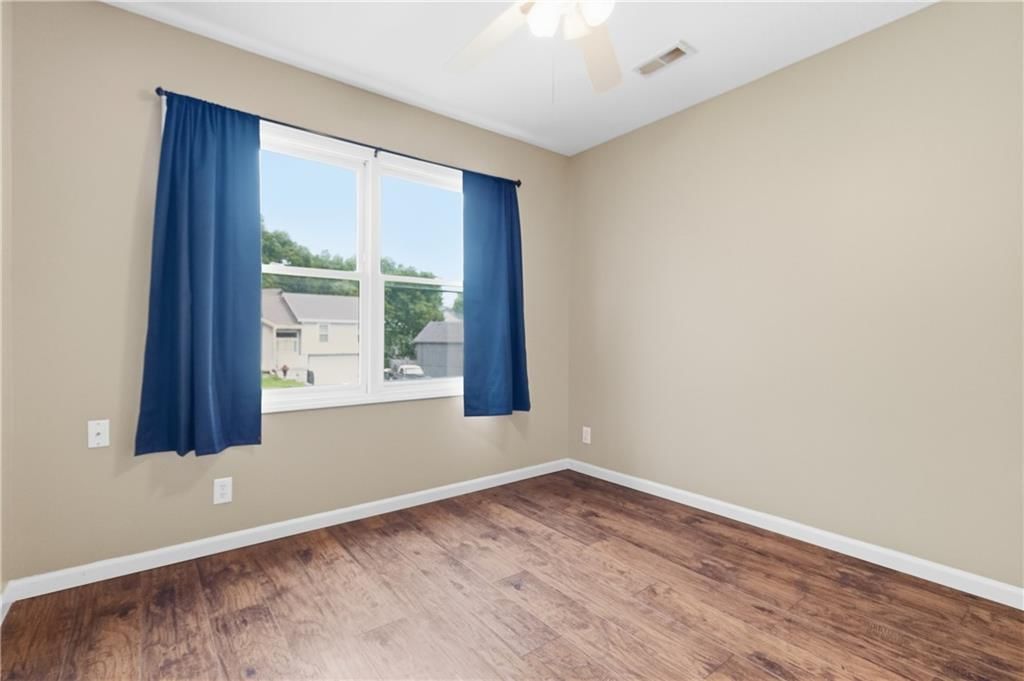 4823 N Beacon Avenue — photo 18