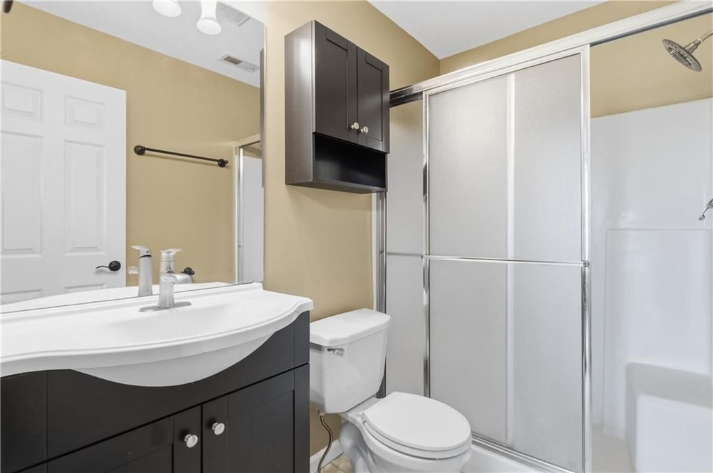 4823 N Beacon Avenue — photo 24