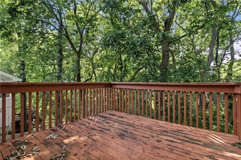 4823 N Beacon Avenue — photo 35