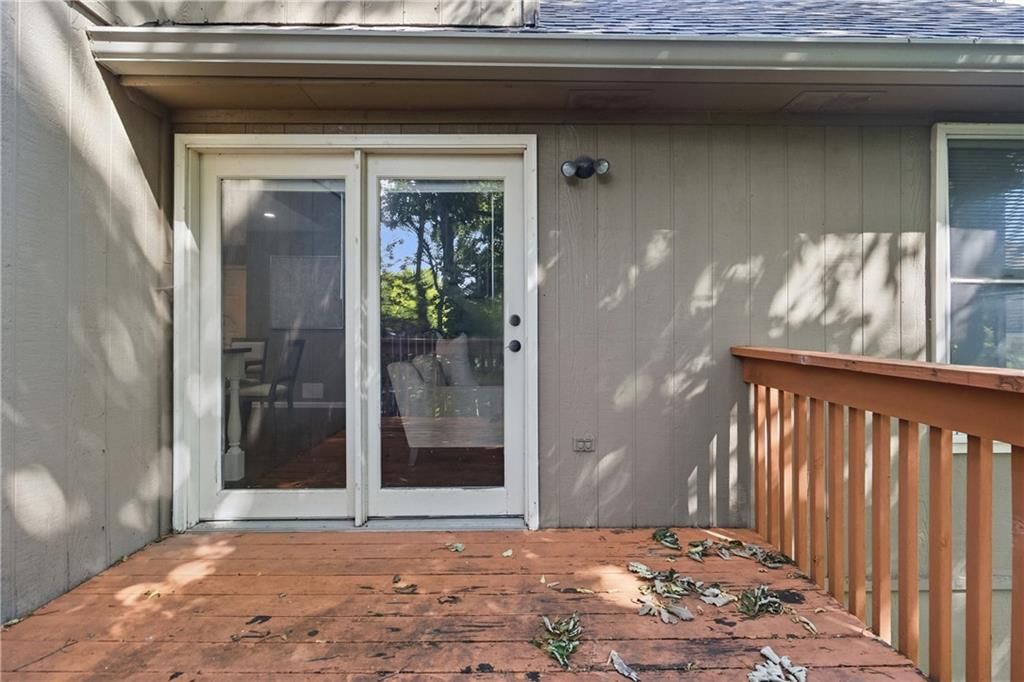 4823 N Beacon Avenue — photo 37