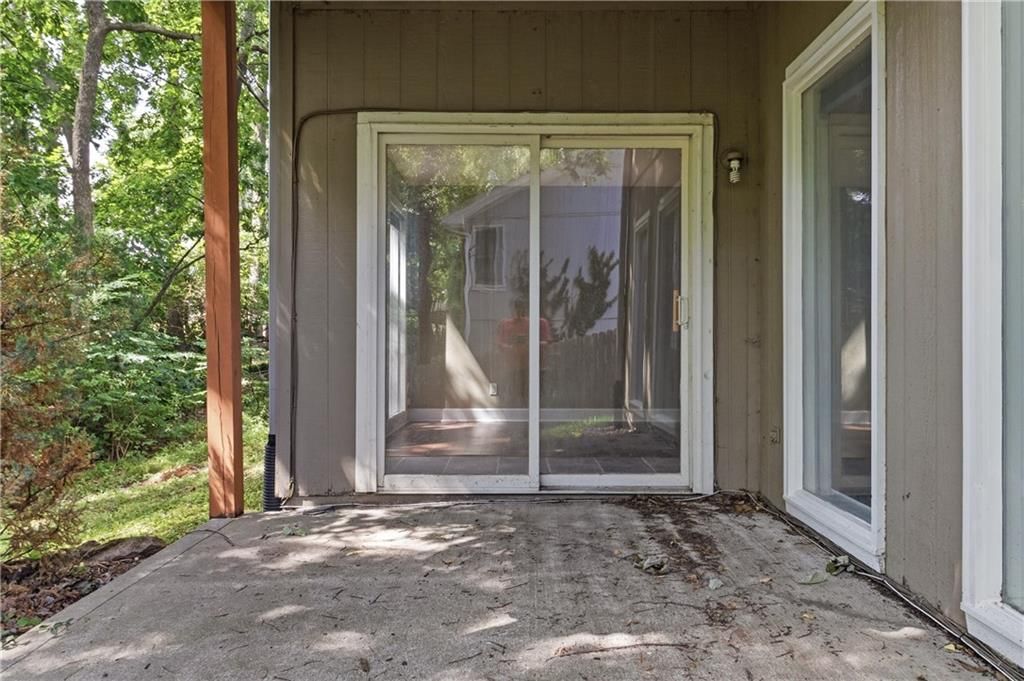 4823 N Beacon Avenue — photo 38