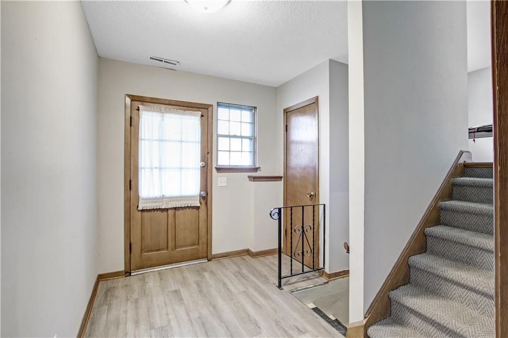 1326 N 62nd Place — photo 3