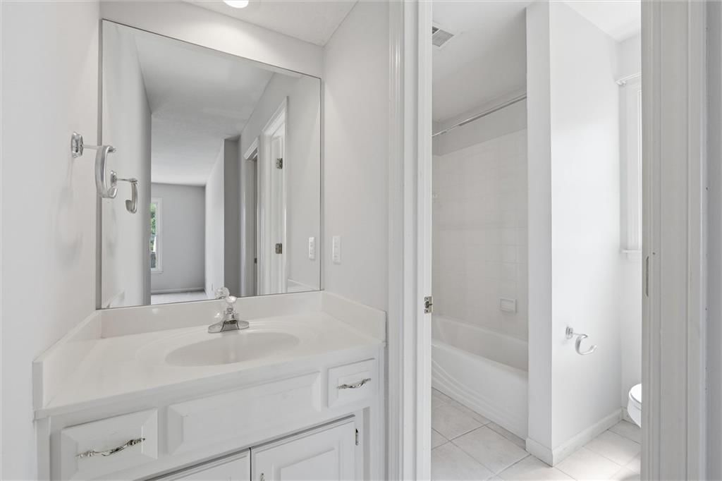 5705 W 153rd Street — photo 31
