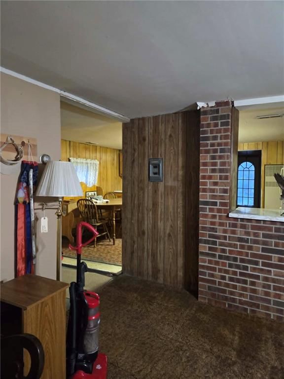 5909 Diagonal Road — photo 7