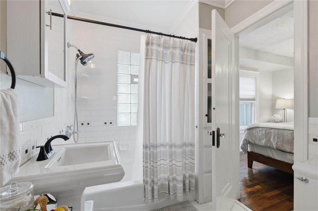 5827 Holmes Street — photo 22