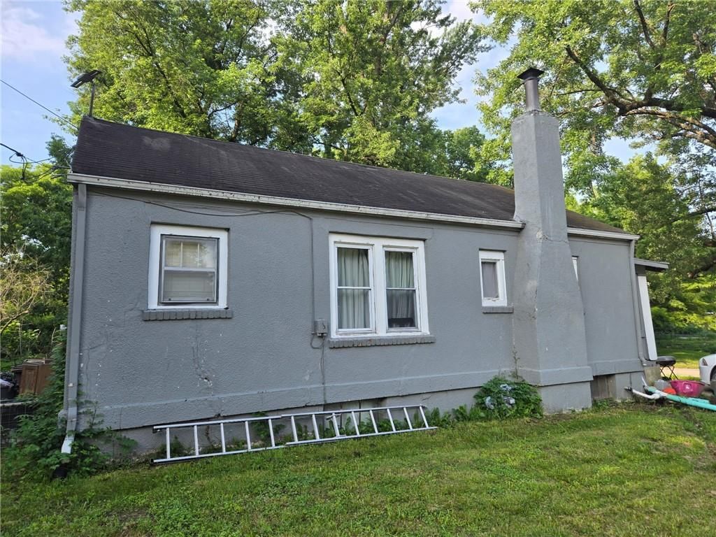 1200 Oak Hill Avenue — photo 1