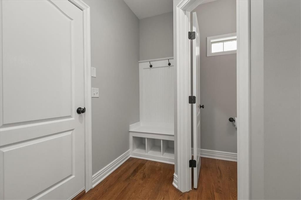 9014 N St Clair Avenue — photo 10