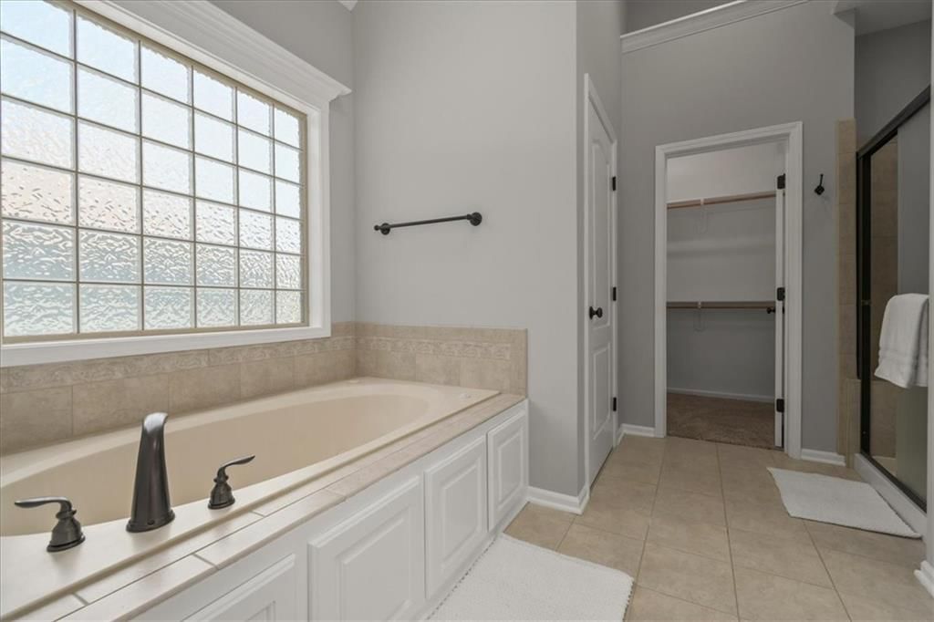 9014 N St Clair Avenue — photo 14