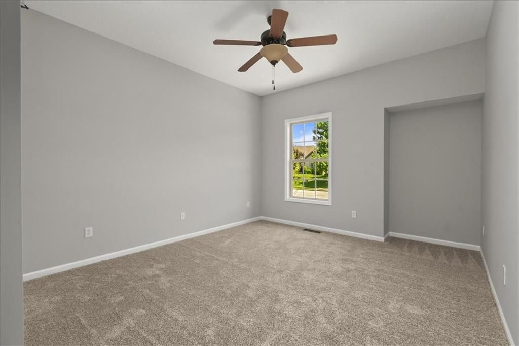 9014 N St Clair Avenue — photo 17