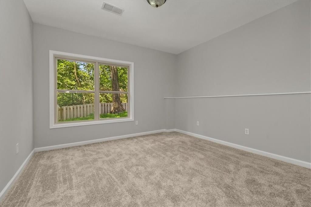 9014 N St Clair Avenue — photo 22