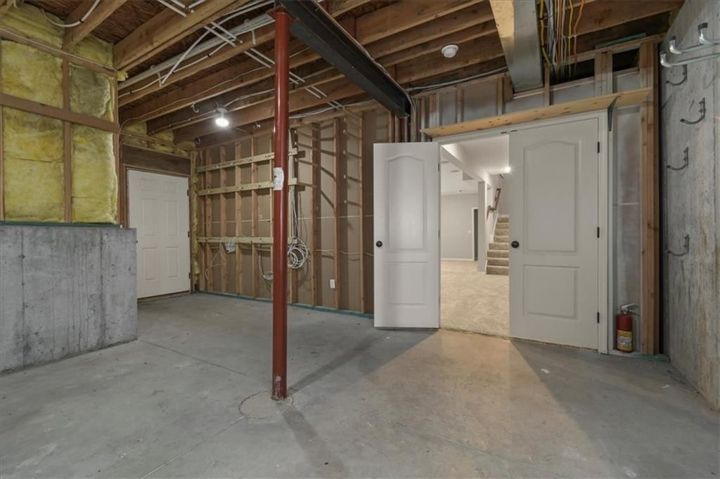9014 N St Clair Avenue — photo 25