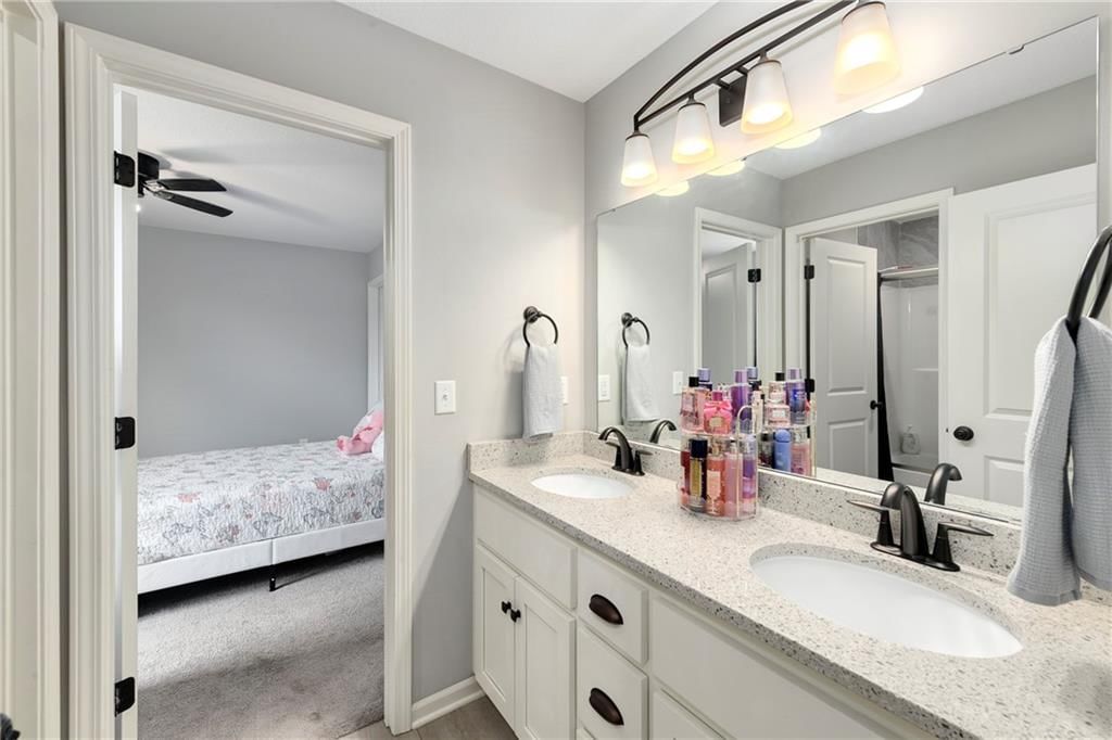 139 SE Briar Valley Lane — photo 30