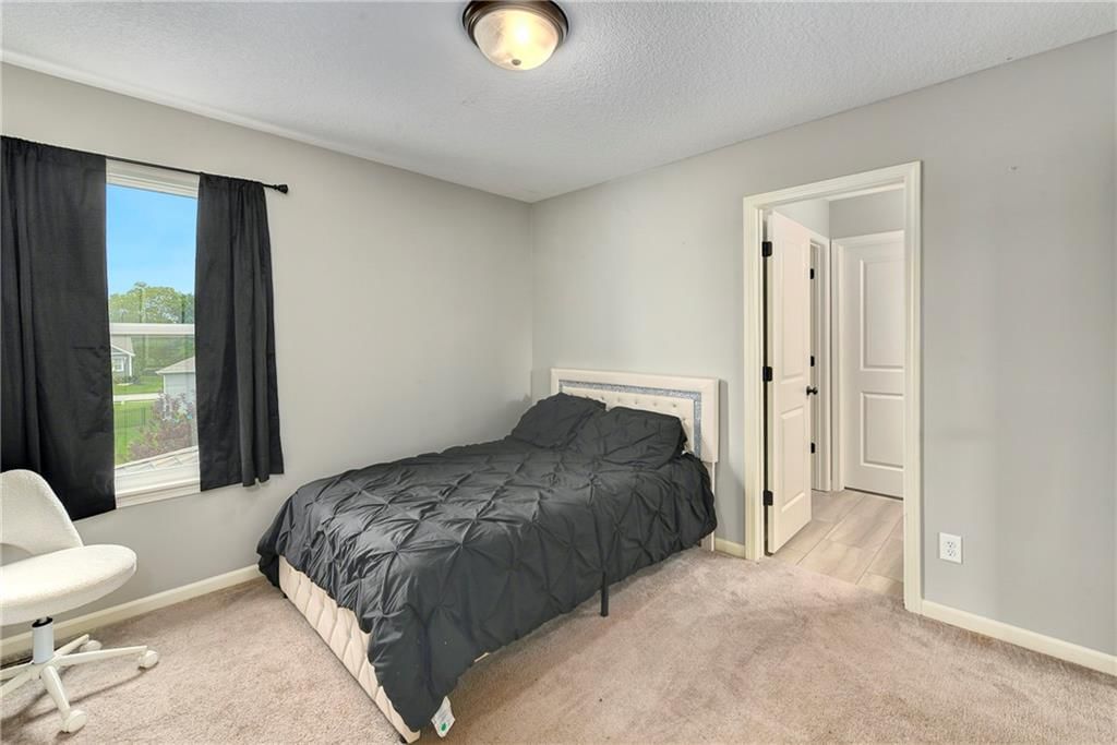 139 SE Briar Valley Lane — photo 33