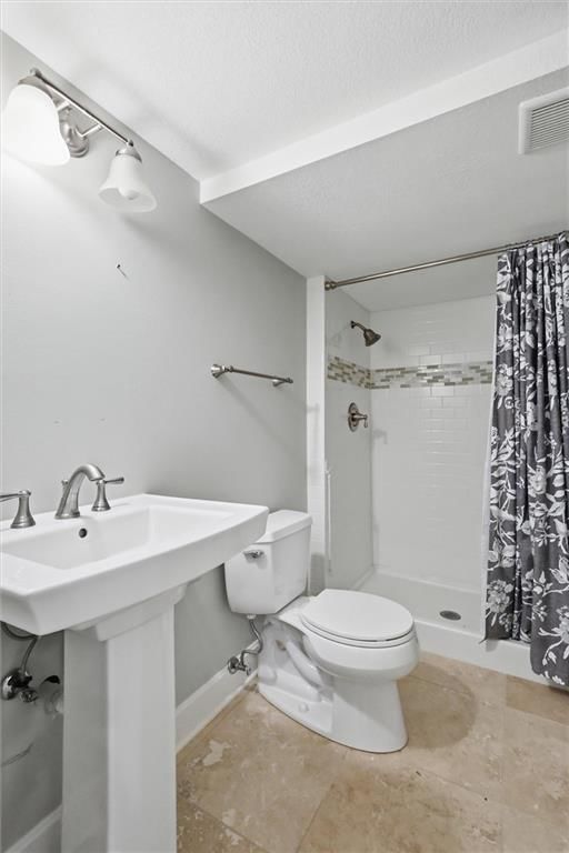 1536 Alvamar Drive — photo 29