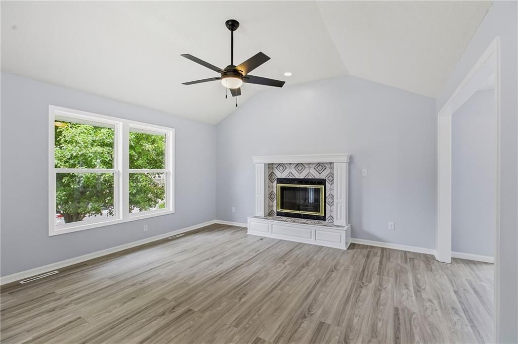 1130 SW Eastman Court — photo 6