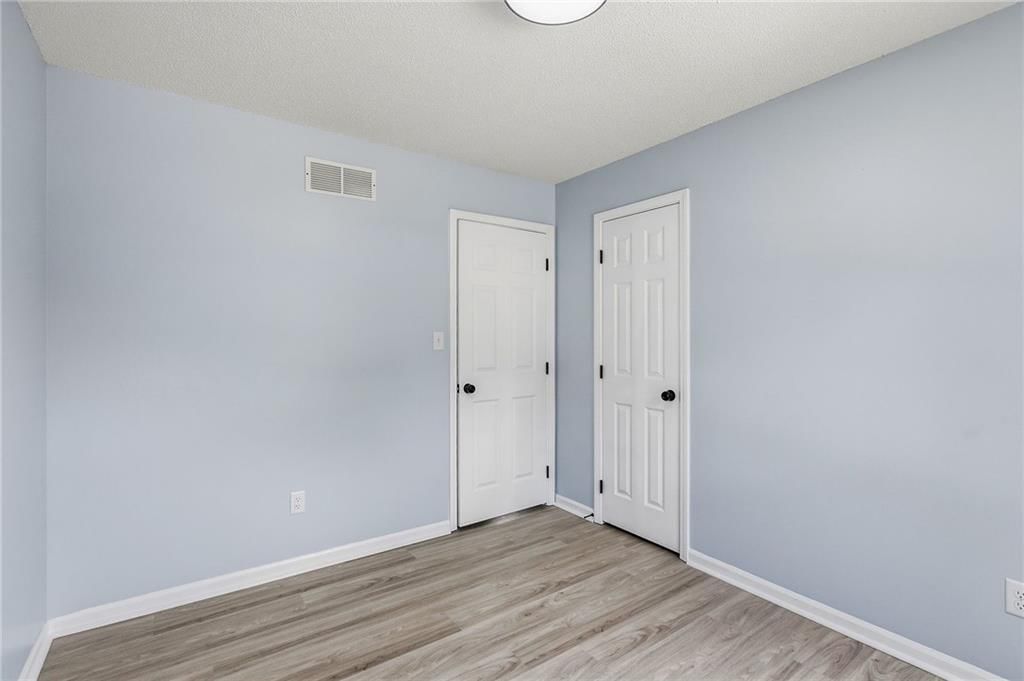 1130 SW Eastman Court — photo 26