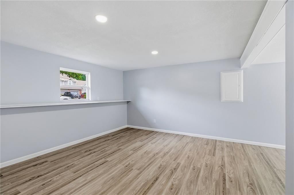 1130 SW Eastman Court — photo 27