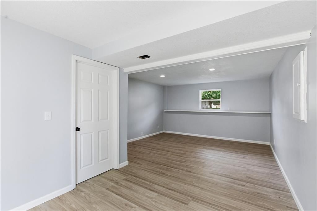 1130 SW Eastman Court — photo 30