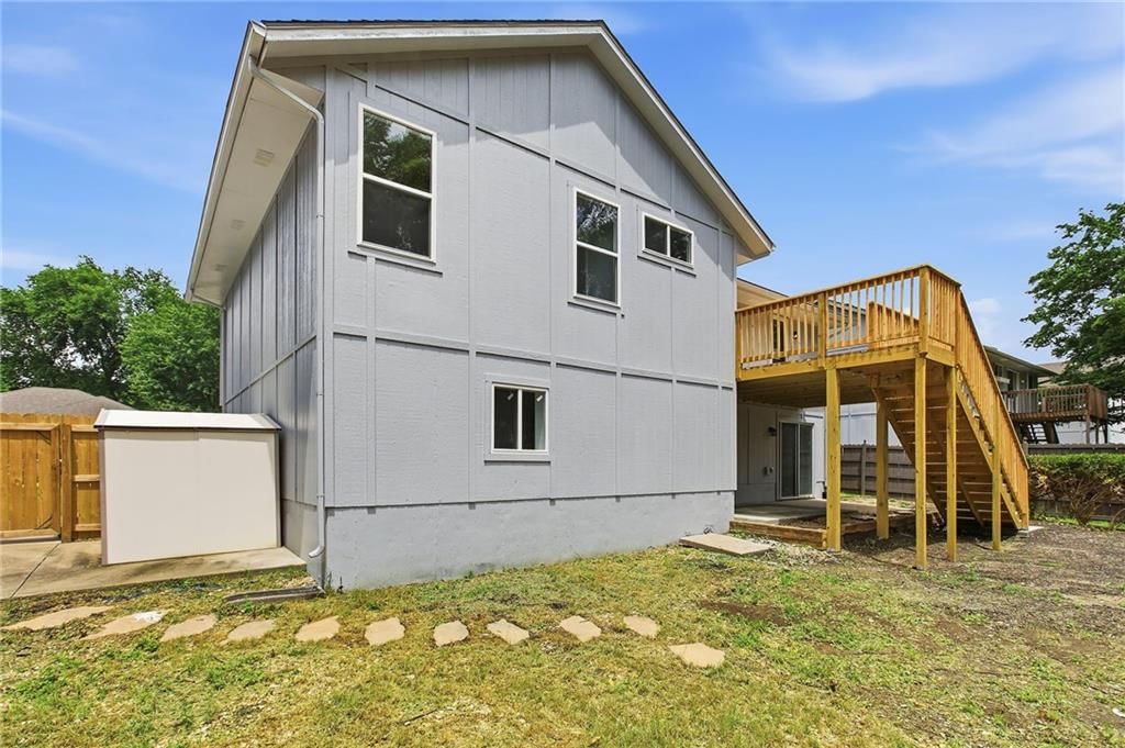 1130 SW Eastman Court — photo 33