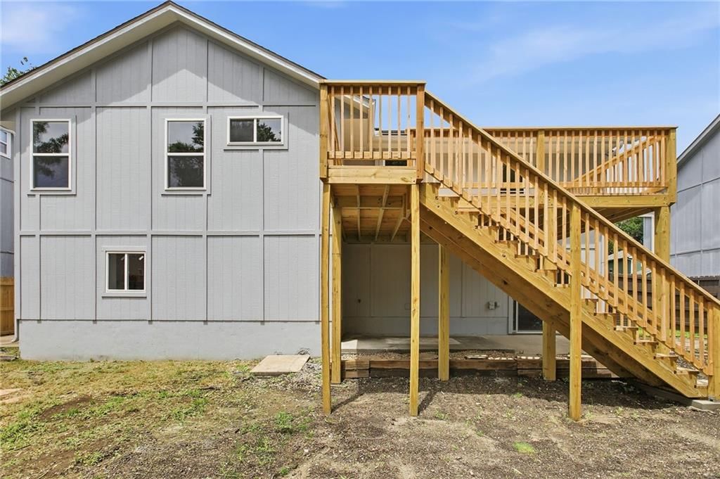 1130 SW Eastman Court — photo 34