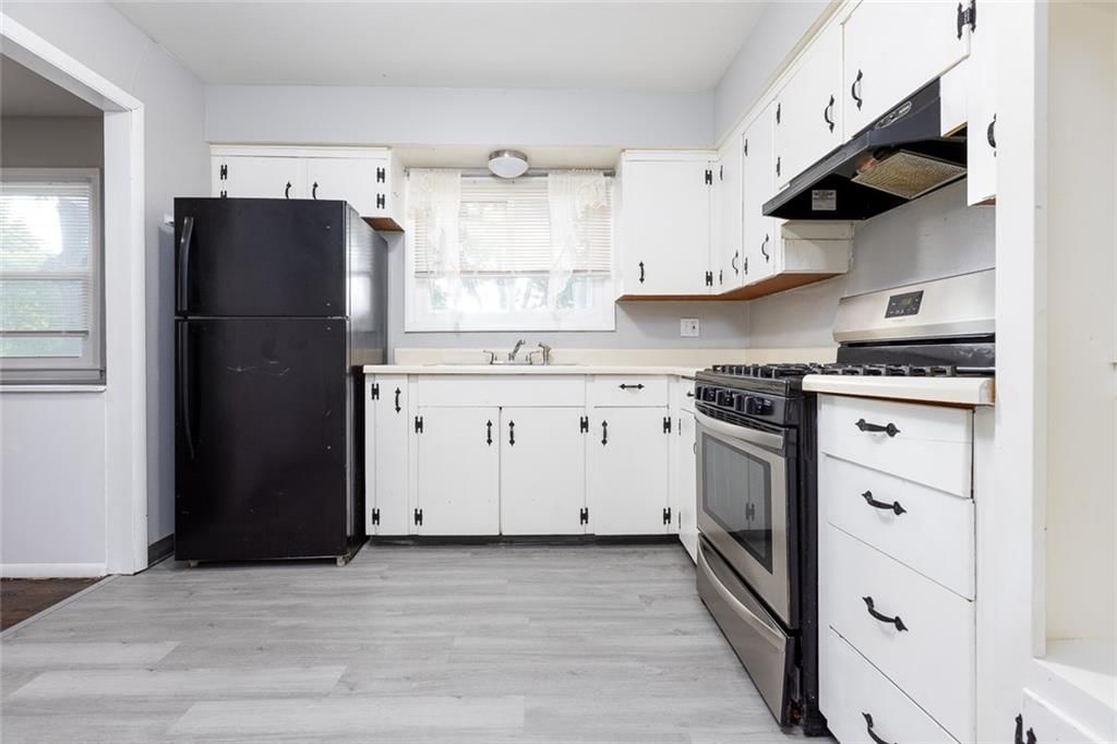 4837 EVANSTON Avenue — photo 10