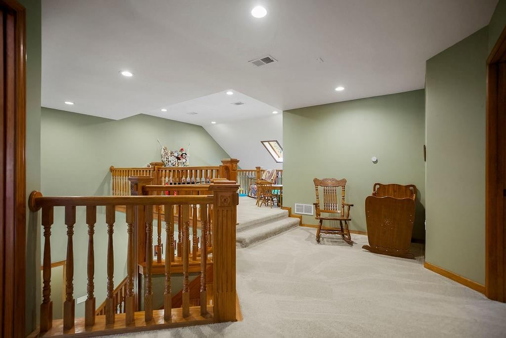 200 N Metcalf Road — photo 25